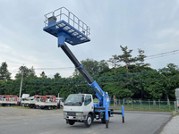 三菱ふそうキャンター高所作業車小型（2t・3t）[写真06]