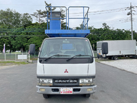 三菱ふそうキャンター高所作業車小型（2t・3t）[写真09]