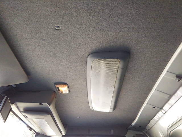 いすゞエルフアルミバン小型（2t・3t）[写真30]