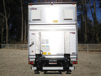 いすゞエルフアルミバン小型（2t・3t）[写真09]