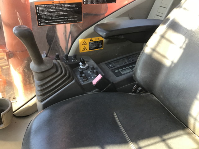 日立ユンボ（バックホー）[写真18]