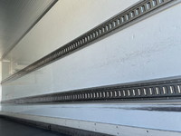 UDトラックスコンドル冷凍車（冷蔵車）中型（4t）[写真12]