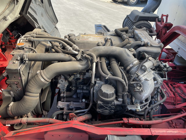 いすゞフォワードアルミバン中型（4t）[写真23]