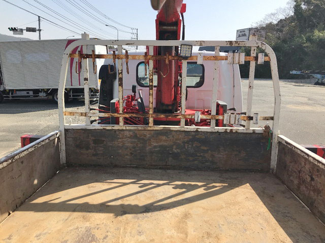 いすゞエルフユニック6段小型（2t・3t）[写真13]