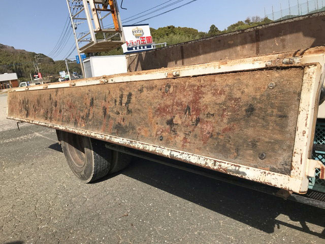 いすゞエルフユニック6段小型（2t・3t）[写真15]