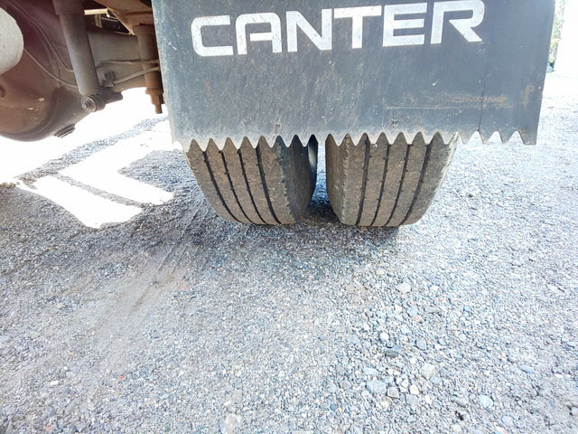 三菱ふそうキャンターアルミブロック小型（2t・3t）[写真17]