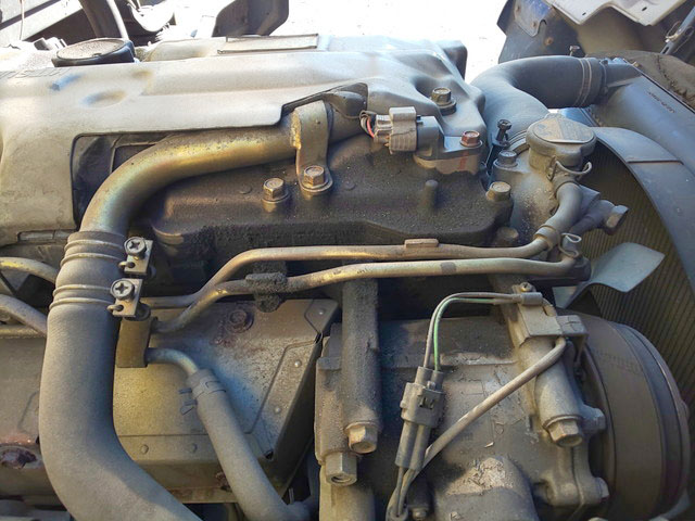 三菱ふそうキャンターアルミブロック小型（2t・3t）[写真23]