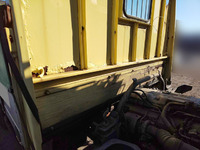 三菱ふそうキャンターアルミブロック小型（2t・3t）[写真09]