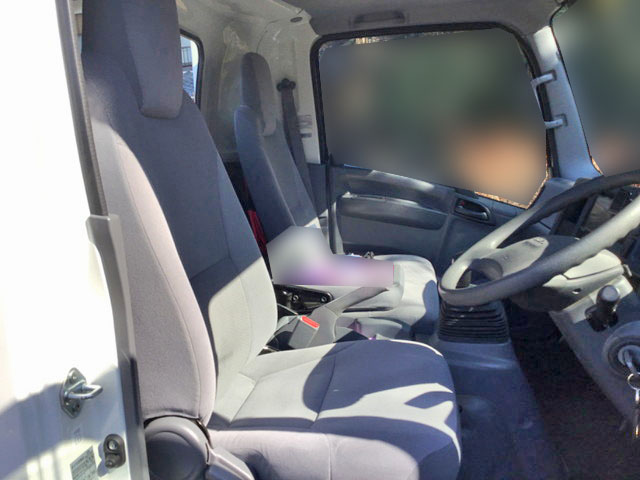 いすゞエルフ平ボディ小型（2t・3t）[写真15]