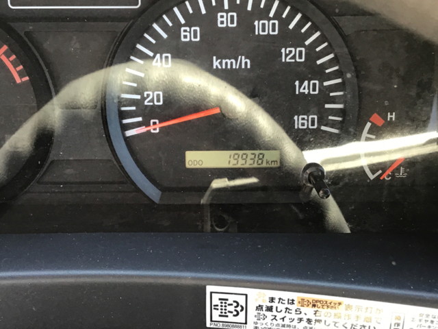 いすゞエルフ平ボディ小型（2t・3t）[写真17]