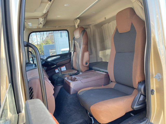 日野レンジャークレーン4段増トン（6t・8t）[写真33]