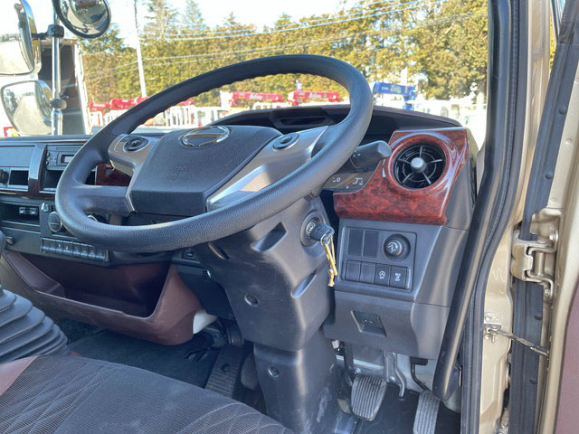 日野レンジャークレーン4段増トン（6t・8t）[写真34]