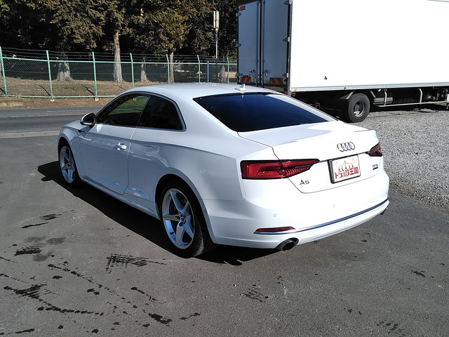 その他のメーカーその他の車種その他の形状小型（2t・3t）[写真04]