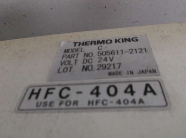 三菱ふそうファイター冷蔵冷凍ウイング中型（4t）[写真14]