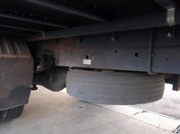 三菱ふそうファイター冷蔵冷凍ウイング中型（4t）[写真28]