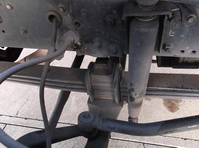 三菱ふそうファイター冷蔵冷凍ウイング中型（4t）[写真36]