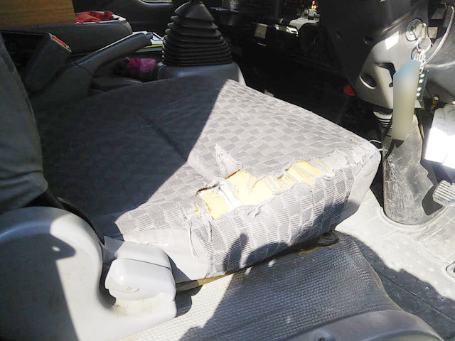 いすゞエルフアルミバン小型（2t・3t）[写真21]