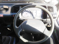 いすゞエルフアルミバン小型（2t・3t）[写真24]