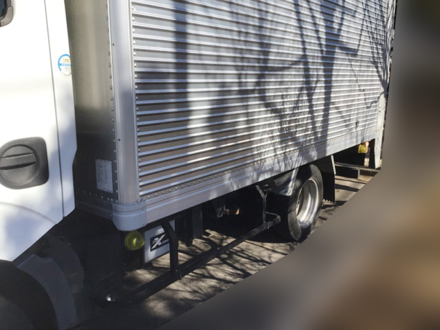 日産アトラスアルミバン小型（2t・3t）[写真17]