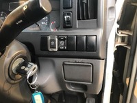 いすゞエルフダブルキャブ（Wキャブ）小型（2t・3t）[写真10]