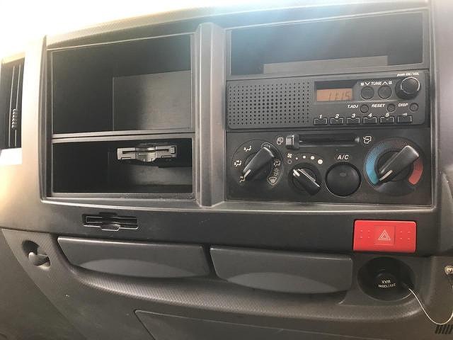 いすゞエルフダブルキャブ（Wキャブ）小型（2t・3t）[写真11]