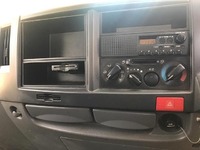 いすゞエルフダブルキャブ（Wキャブ）小型（2t・3t）[写真11]