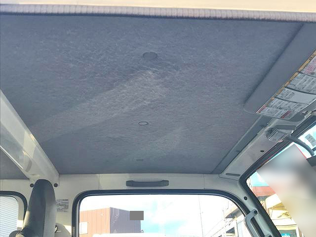 いすゞエルフダブルキャブ（Wキャブ）小型（2t・3t）[写真16]