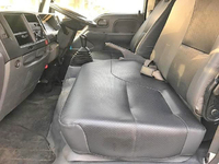 いすゞエルフダブルキャブ（Wキャブ）小型（2t・3t）[写真19]