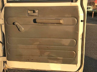 いすゞエルフダブルキャブ（Wキャブ）小型（2t・3t）[写真25]