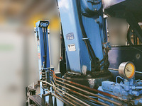 UDトラックスコンドルセルフクレーン3段中型（4t）[写真11]