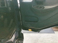 UDトラックスコンドルセルフクレーン3段中型（4t）[写真24]