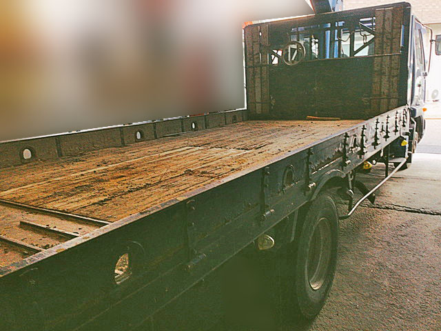 UDトラックスコンドルセルフクレーン3段中型（4t）[写真05]