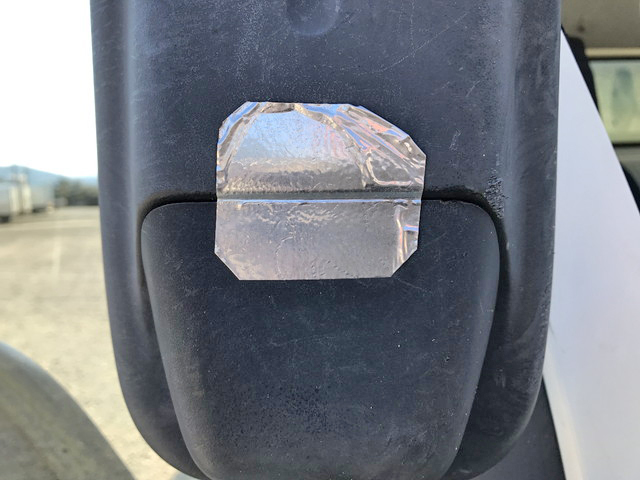 三菱ふそうキャンターアルミバン小型（2t・3t）[写真10]