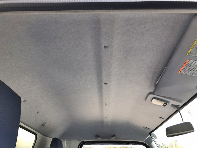 三菱ふそうキャンターアルミバン小型（2t・3t）[写真35]