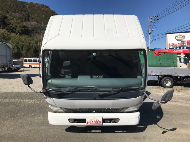 三菱ふそうキャンターアルミバン小型（2t・3t）[写真08]