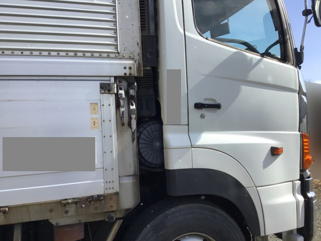 日野プロフィアアルミウイング大型（10t）[写真05]