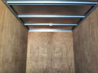 三菱ふそうキャンターガッツアルミバン小型（2t・3t）[写真11]