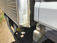 三菱ふそうキャンターガッツアルミバン小型（2t・3t）[写真18]