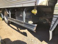 三菱ふそうキャンターガッツアルミバン小型（2t・3t）[写真19]