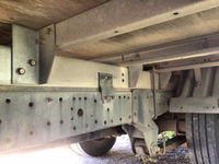 三菱ふそうキャンターガッツアルミバン小型（2t・3t）[写真23]