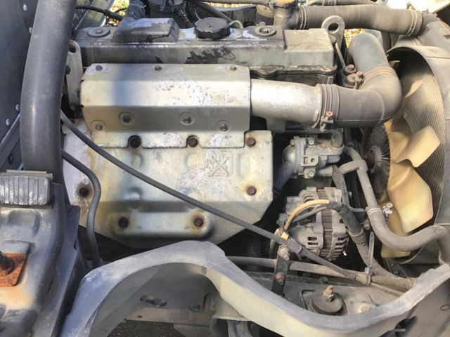 三菱ふそうキャンターガッツアルミバン小型（2t・3t）[写真29]