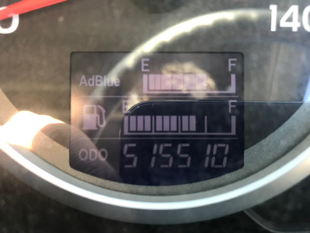 日野プロフィアアルミウイング大型（10t）[写真32]