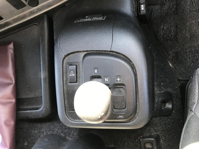 日野プロフィアアルミウイング大型（10t）[写真33]