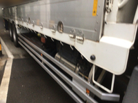 三菱ふそうスーパーグレートアルミブロック大型（10t）[写真16]