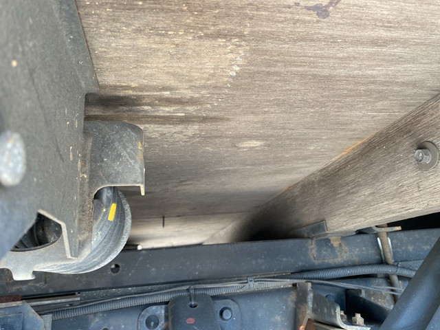 三菱ふそうキャンターユニック4段小型（2t・3t）[写真20]