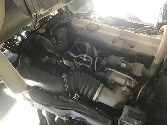 いすゞエルフアルミブロック小型（2t・3t）[写真11]