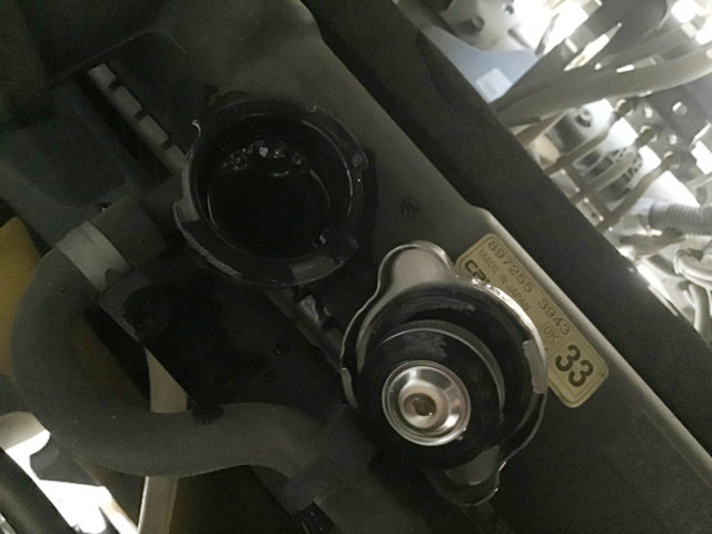 いすゞエルフアルミブロック小型（2t・3t）[写真13]