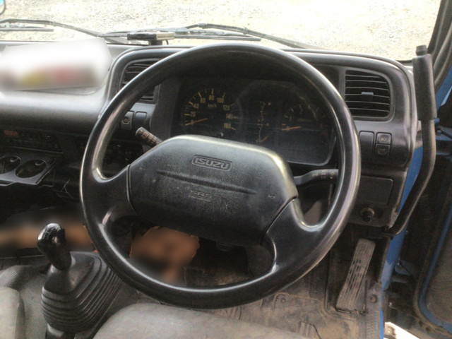 いすゞエルフダンプ小型（2t・3t）[写真23]