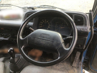 いすゞエルフダンプ小型（2t・3t）[写真23]