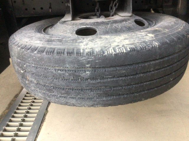 いすゞエルフダンプ小型（2t・3t）[写真09]